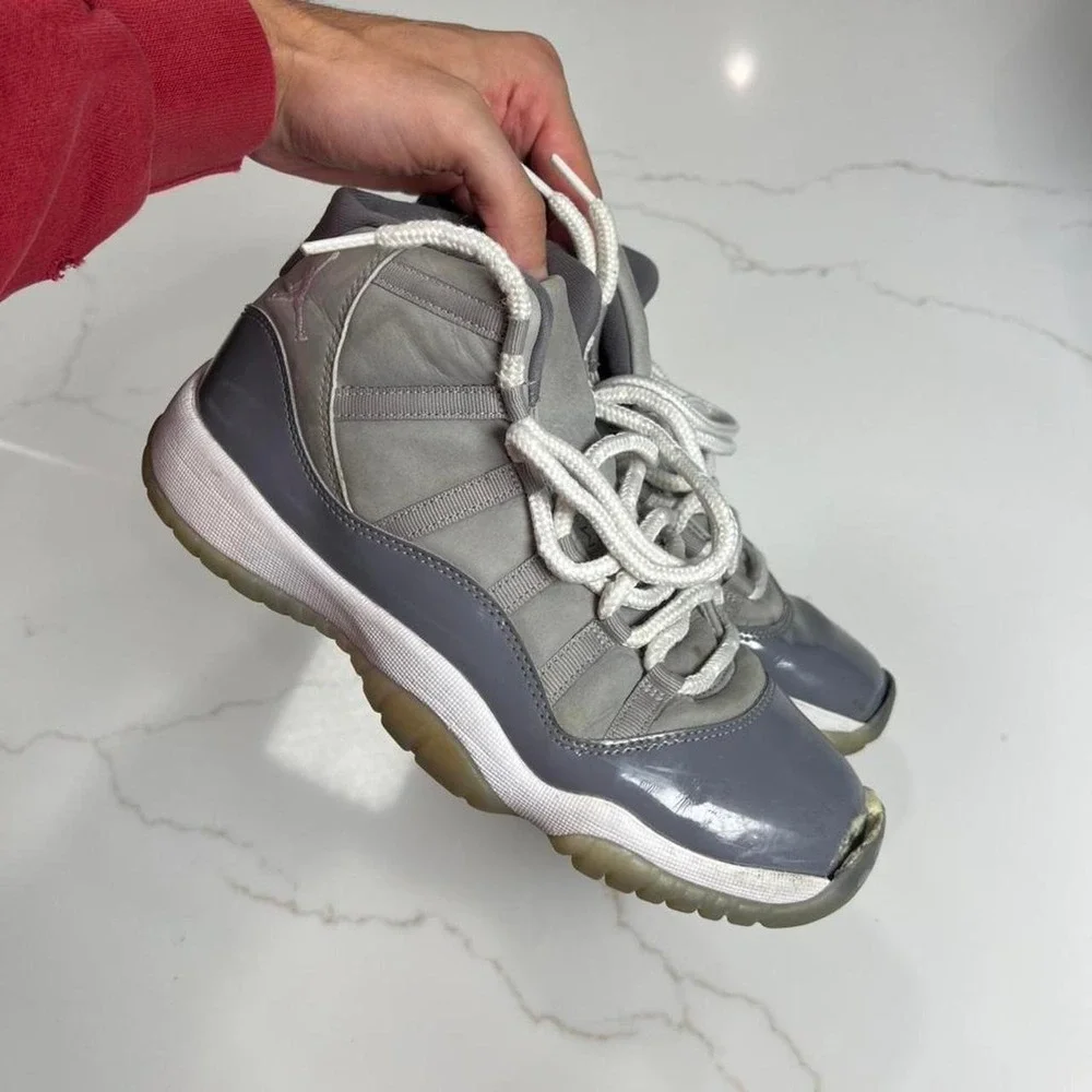 Jordan Air Jordan 11 Retro Cool Grey GS 378038-005 Sneakers Size 7Y Mens 7